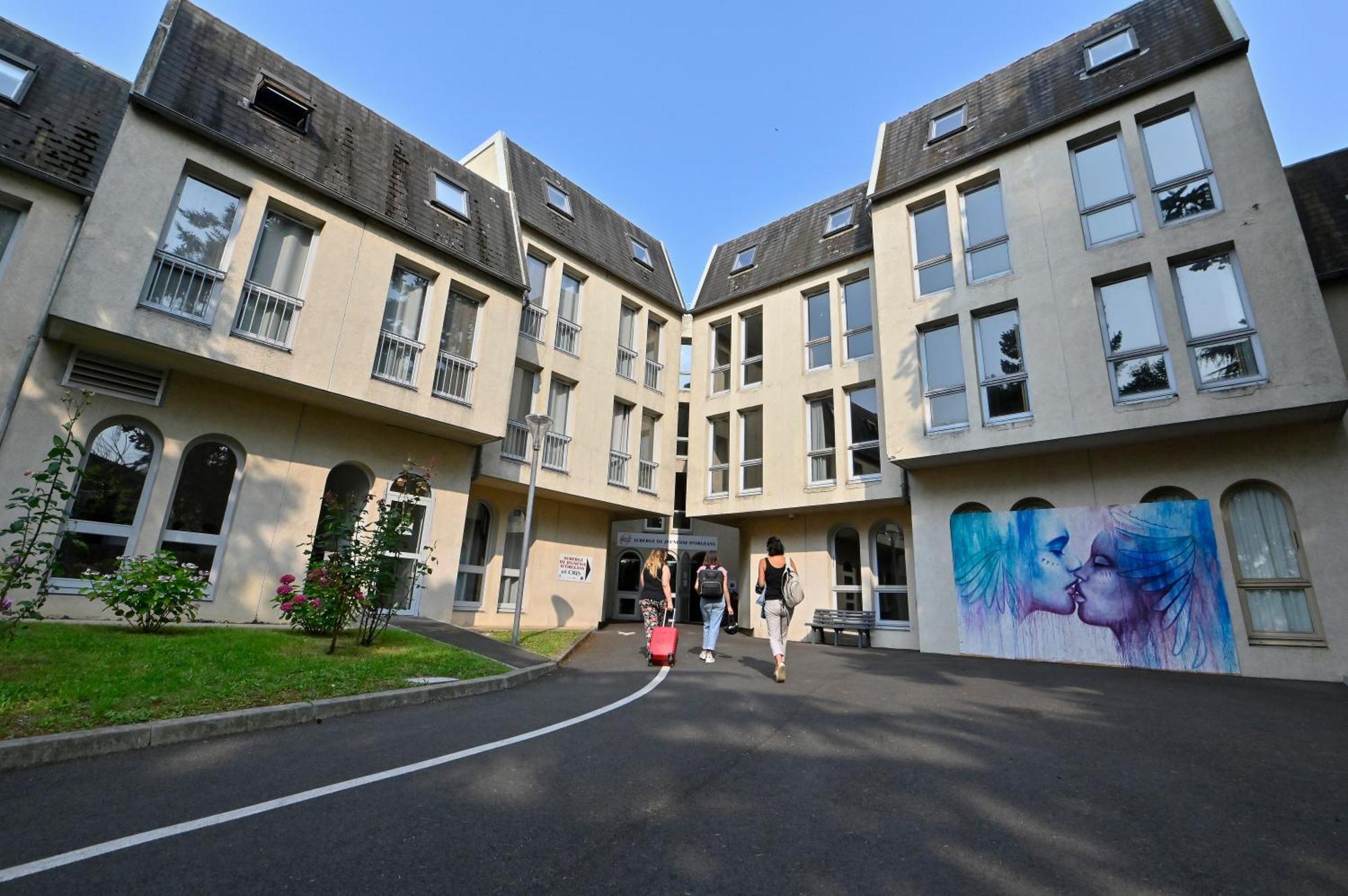 Auberge De Jeunesse D'Orleans Exterior photo